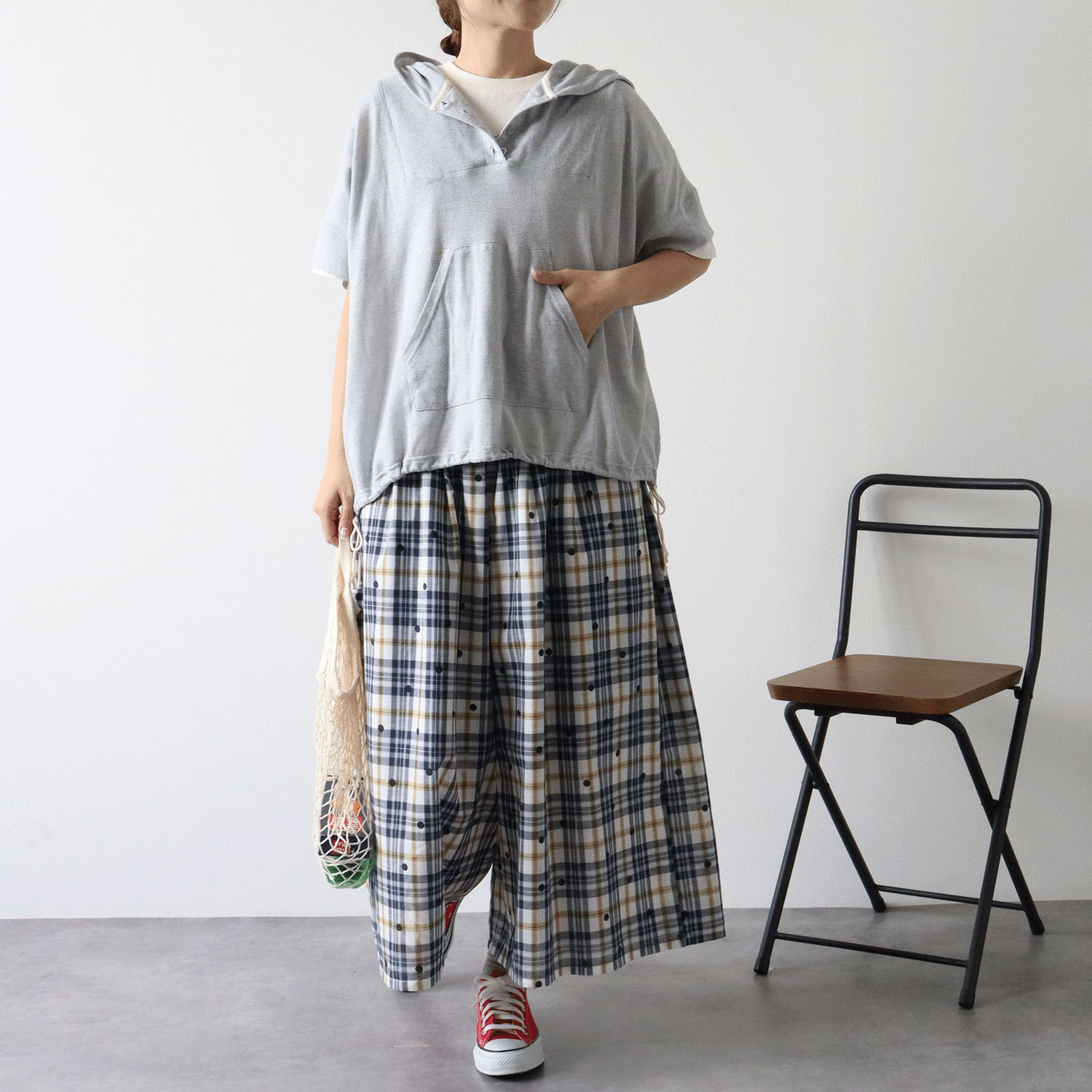 cloudnine SZガーゼ天竺 フード付きドルマン5分袖カットソー - 画像2