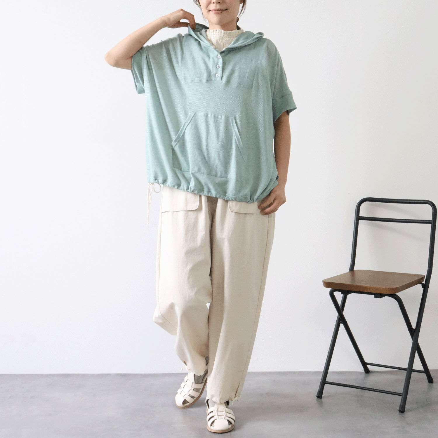 cloudnine SZガーゼ天竺 フード付きドルマン5分袖カットソー - 画像11