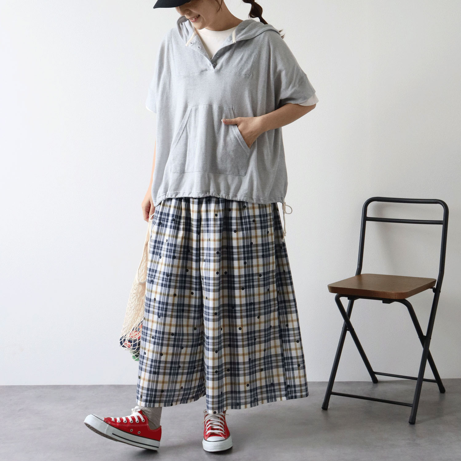 cloudnine SZガーゼ天竺 フード付きドルマン5分袖カットソー - 画像3