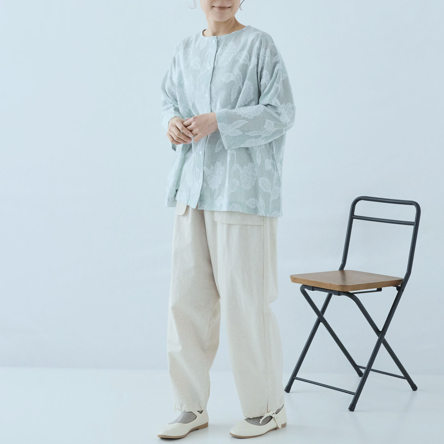 cloudnine 花柄ジャカードが映える コットンストライプブラウス - 画像8