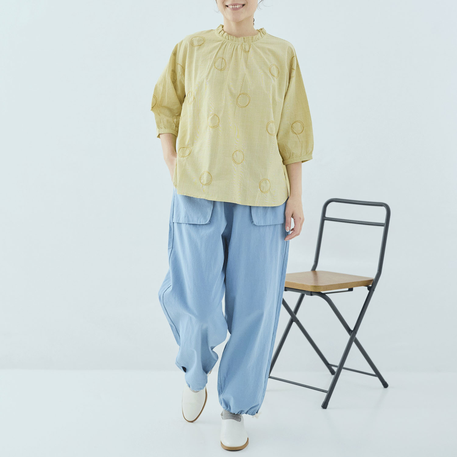 cloudnine サークル刺繍が映える コットンブラウス - 画像11