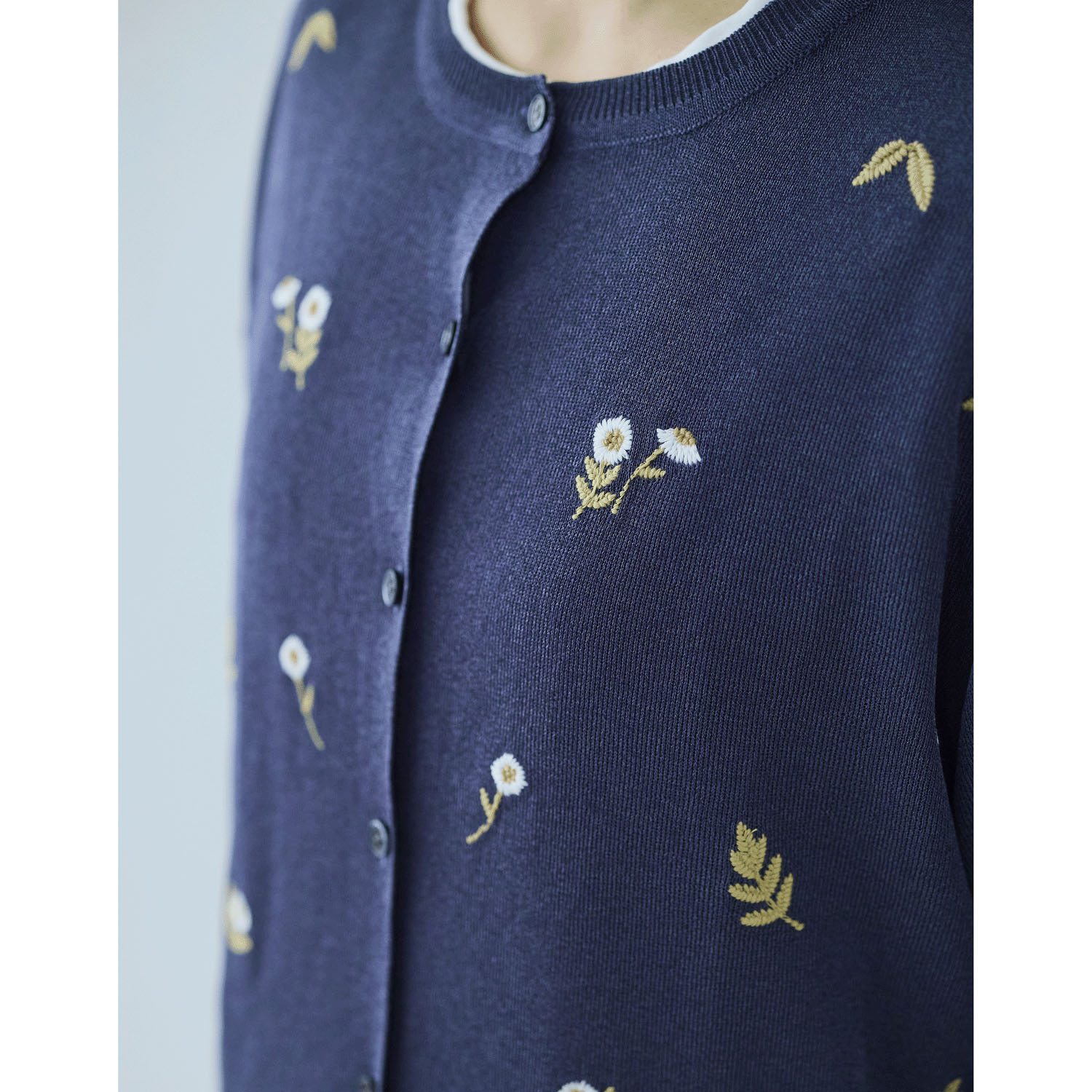 cloudnine  花刺繍入りニットカーディガン - 画像19