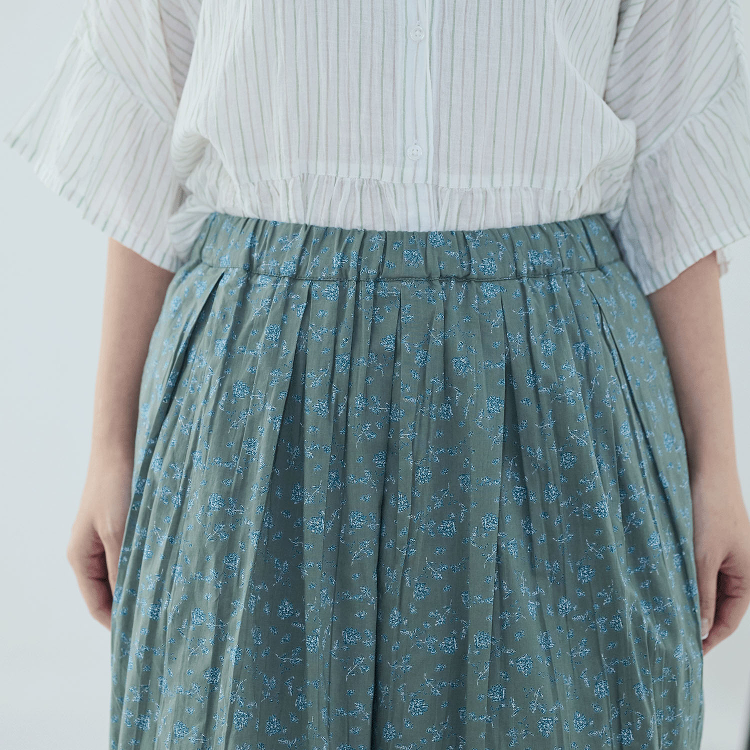 cloudnine 60キャンブリック花柄pt8分丈スカート - 画像11