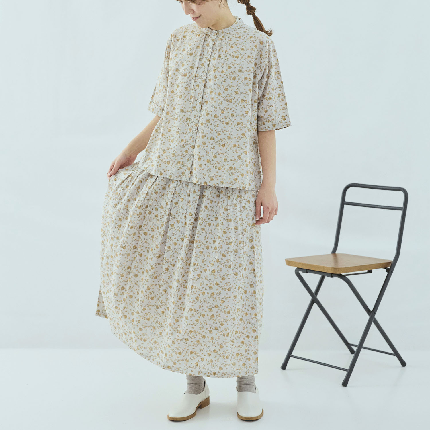 cloudnine 60キャンブリック花柄pt8分丈スカート - 画像4