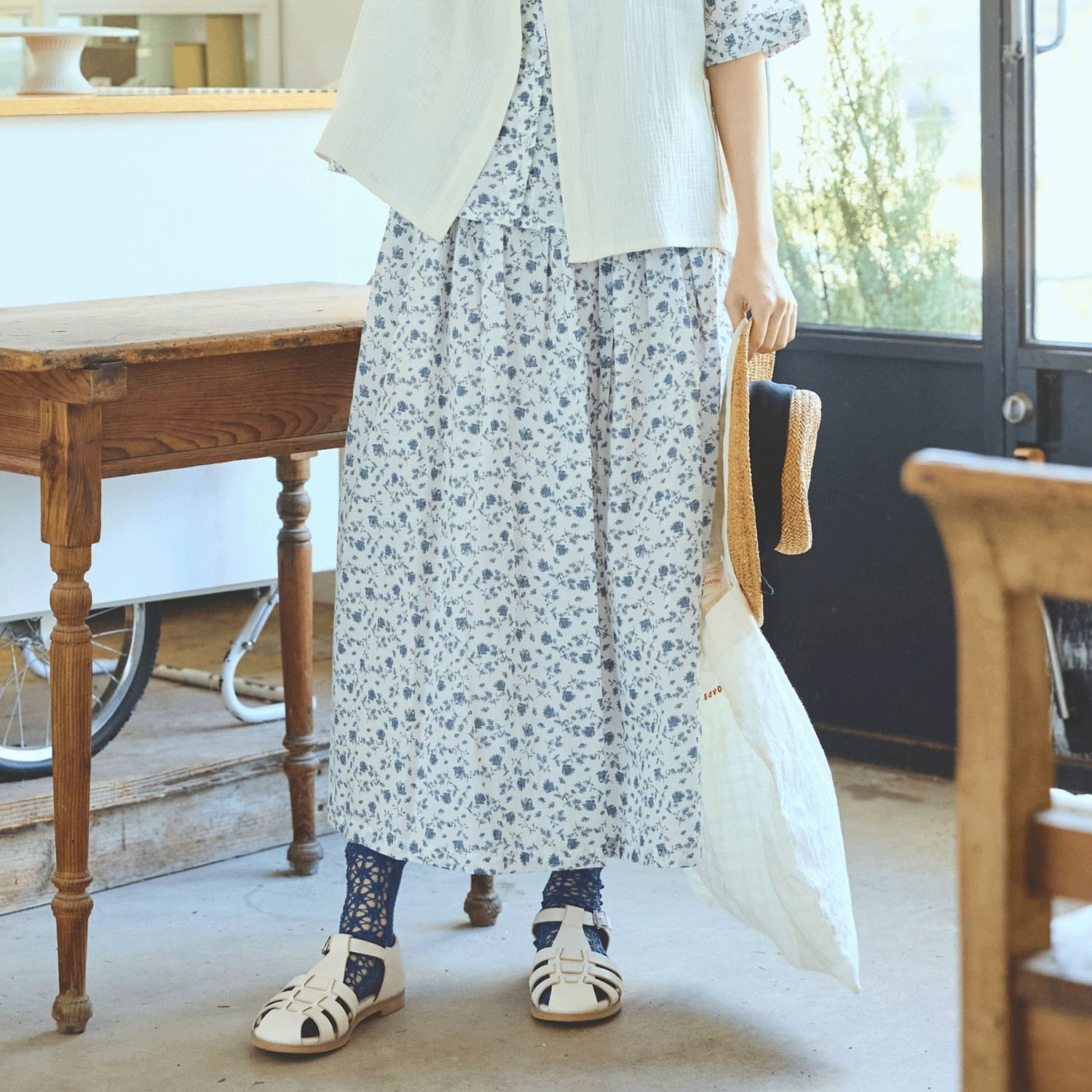 cloudnine 60キャンブリック花柄pt8分丈スカート