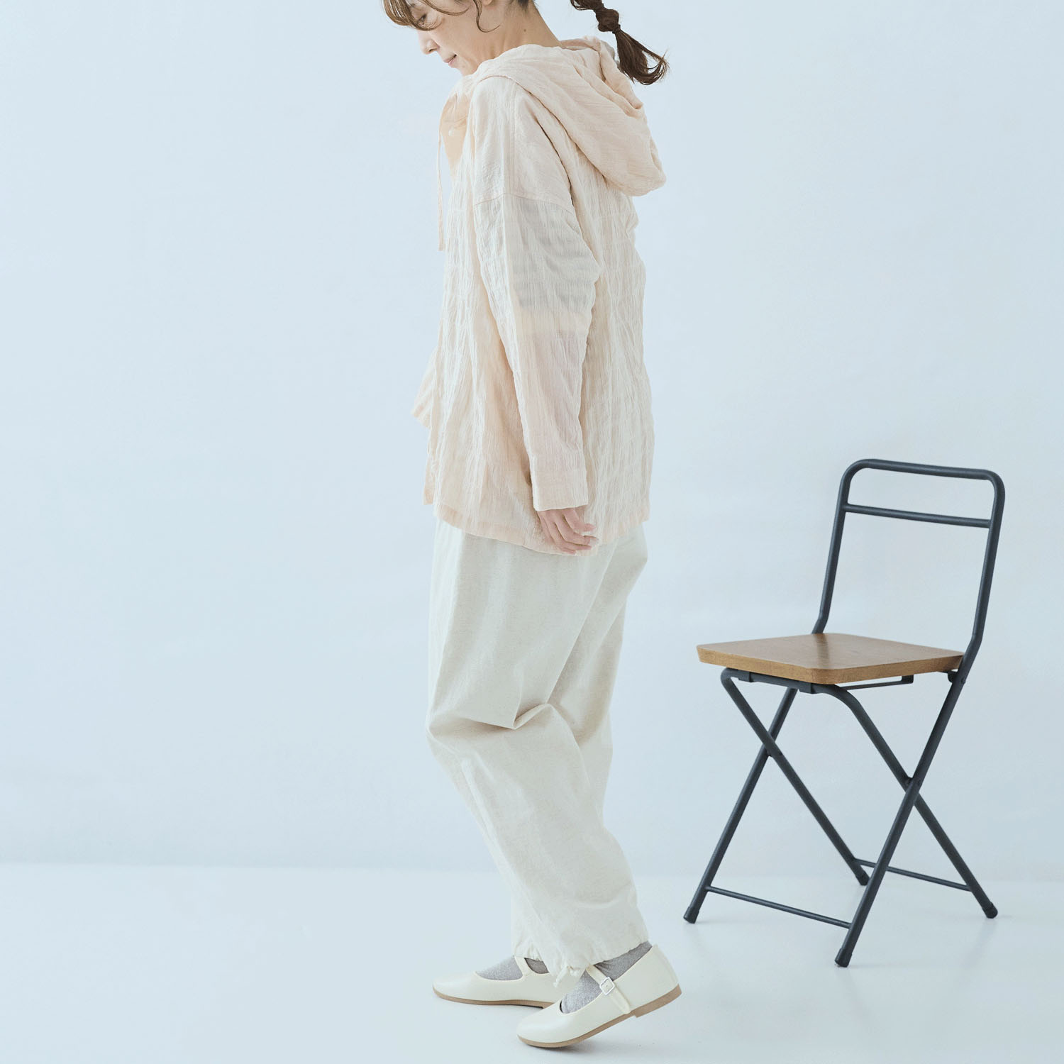 cloudnine 先染めC／Pu布帛無地フード付きアウター - 画像8