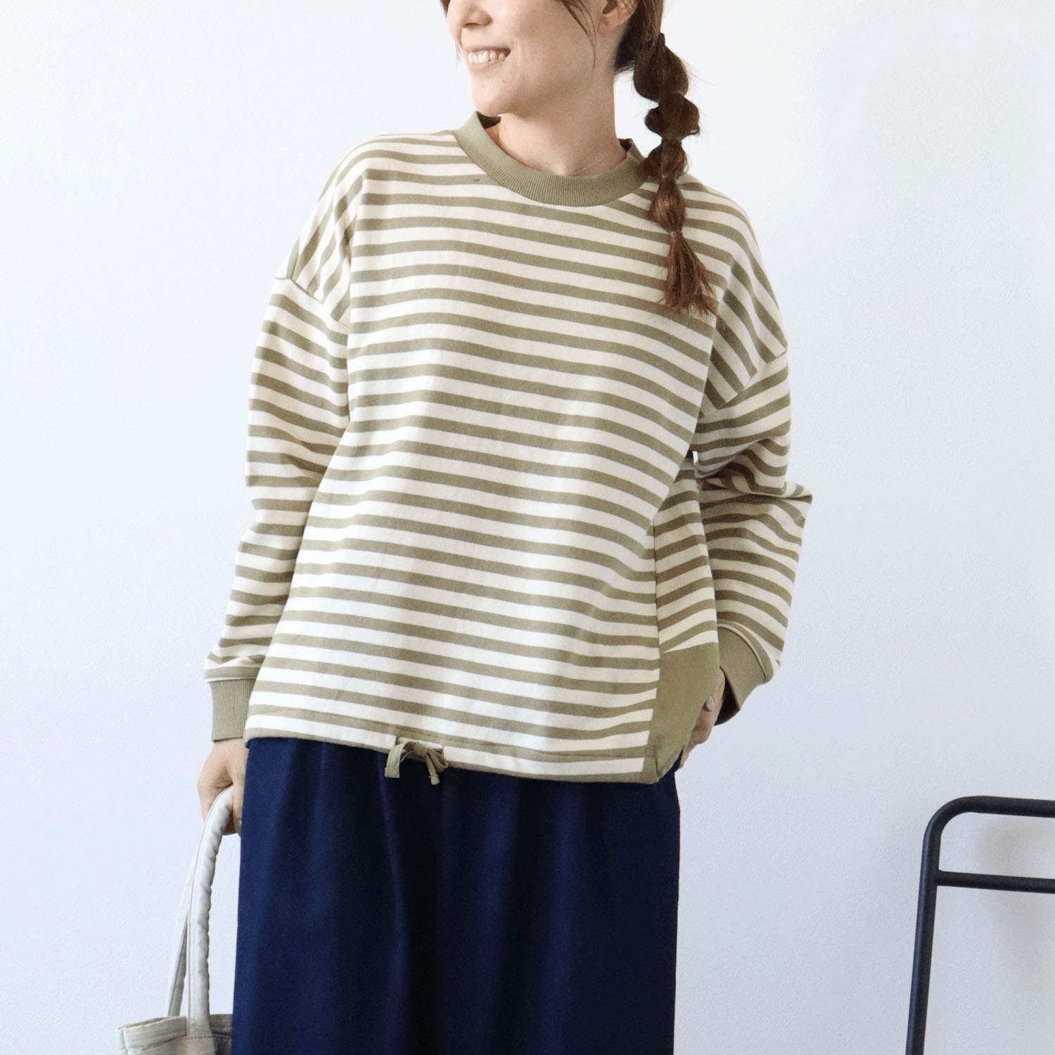 cloudnine ノンノ 裏毛先染めボーダー＋布帛無地＋リブモックネックカットソープルオーバー - 画像8