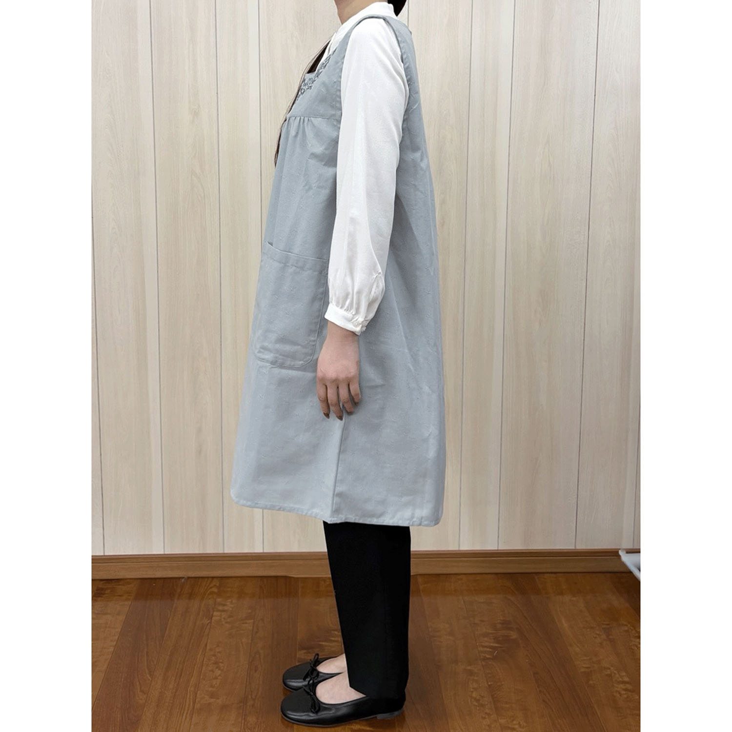 ECRU 刺繍ギャザー入りエプロン - 画像8