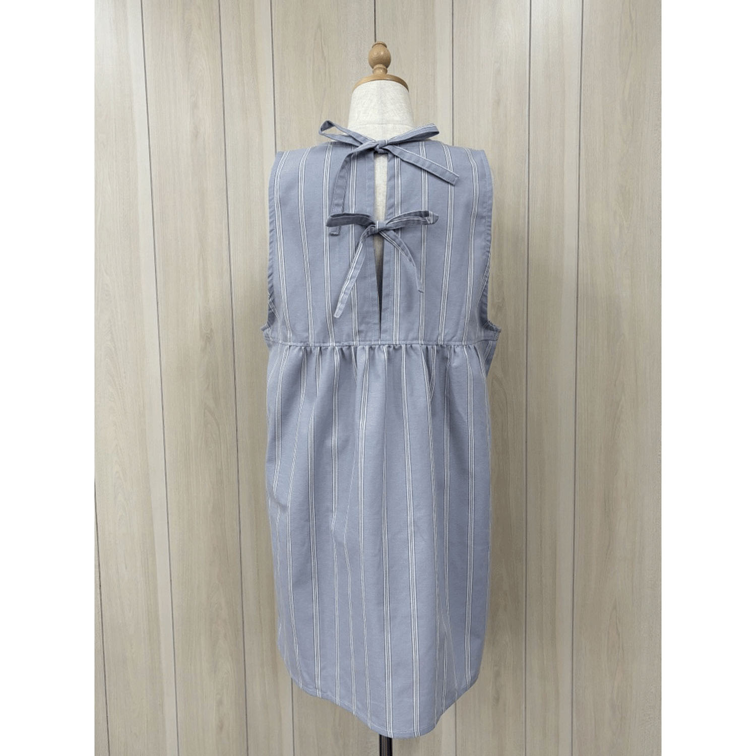 ECRU ポケット刺繍ギャザー入りエプロン - 画像12