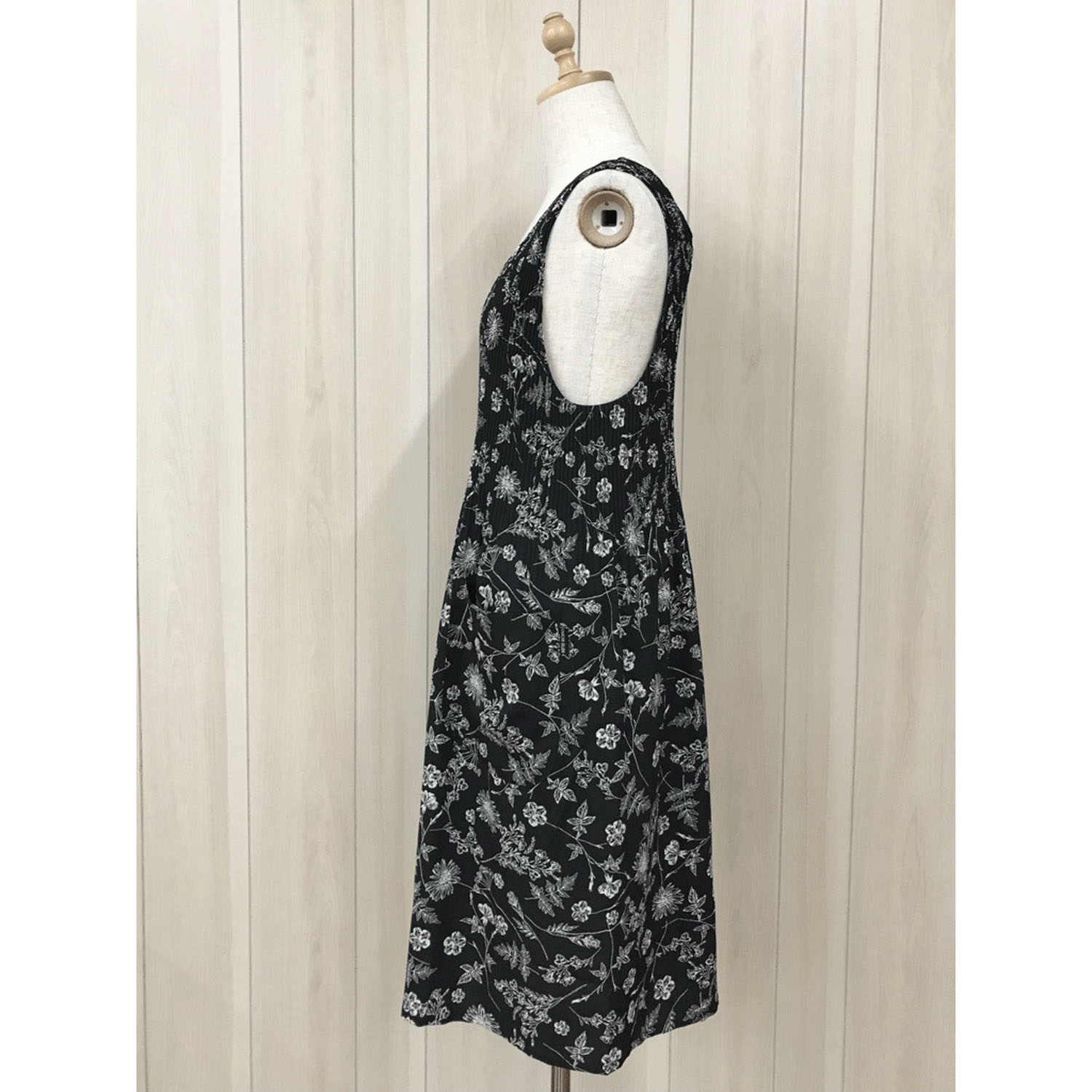 シルキータッチプリント ロングプリーツ花柄エプロン - 画像4