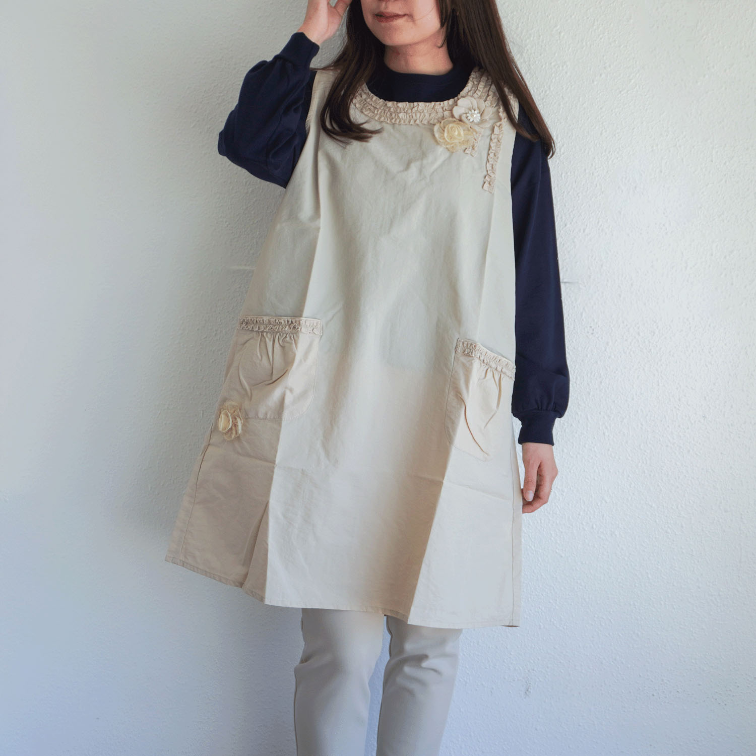 ナイロン花モチーフパール付き背ゴムエプロン - 画像14