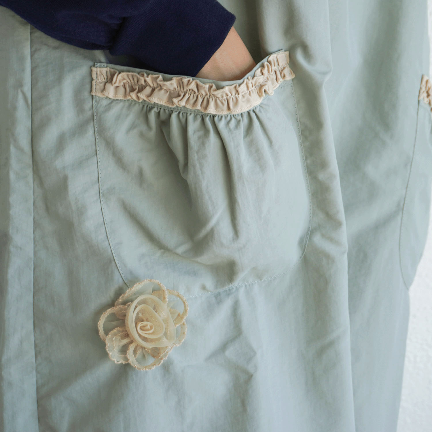 ナイロンバイカラーエプロン 後ろリボン - 画像18