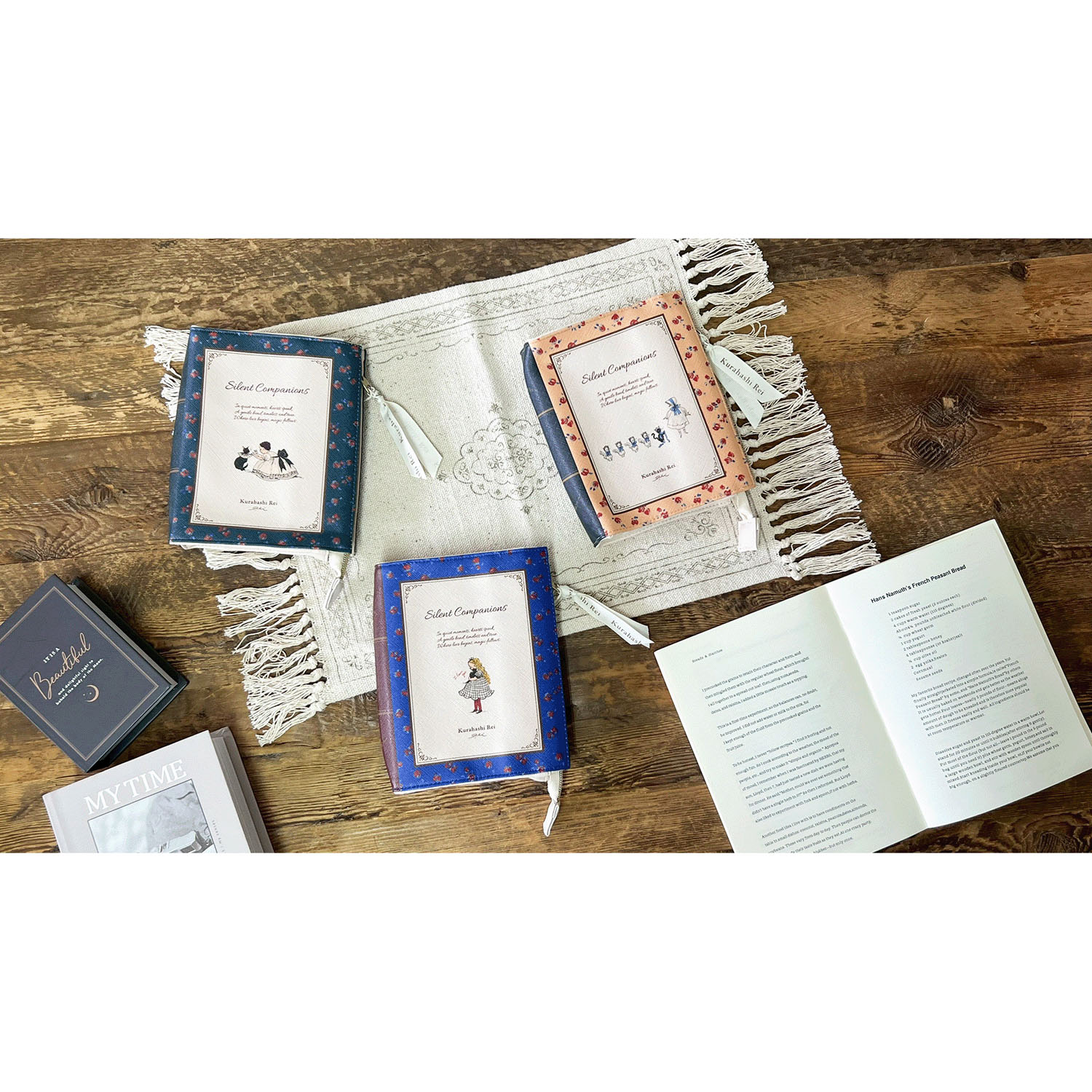 くらはしれい 絵本型ポーチ