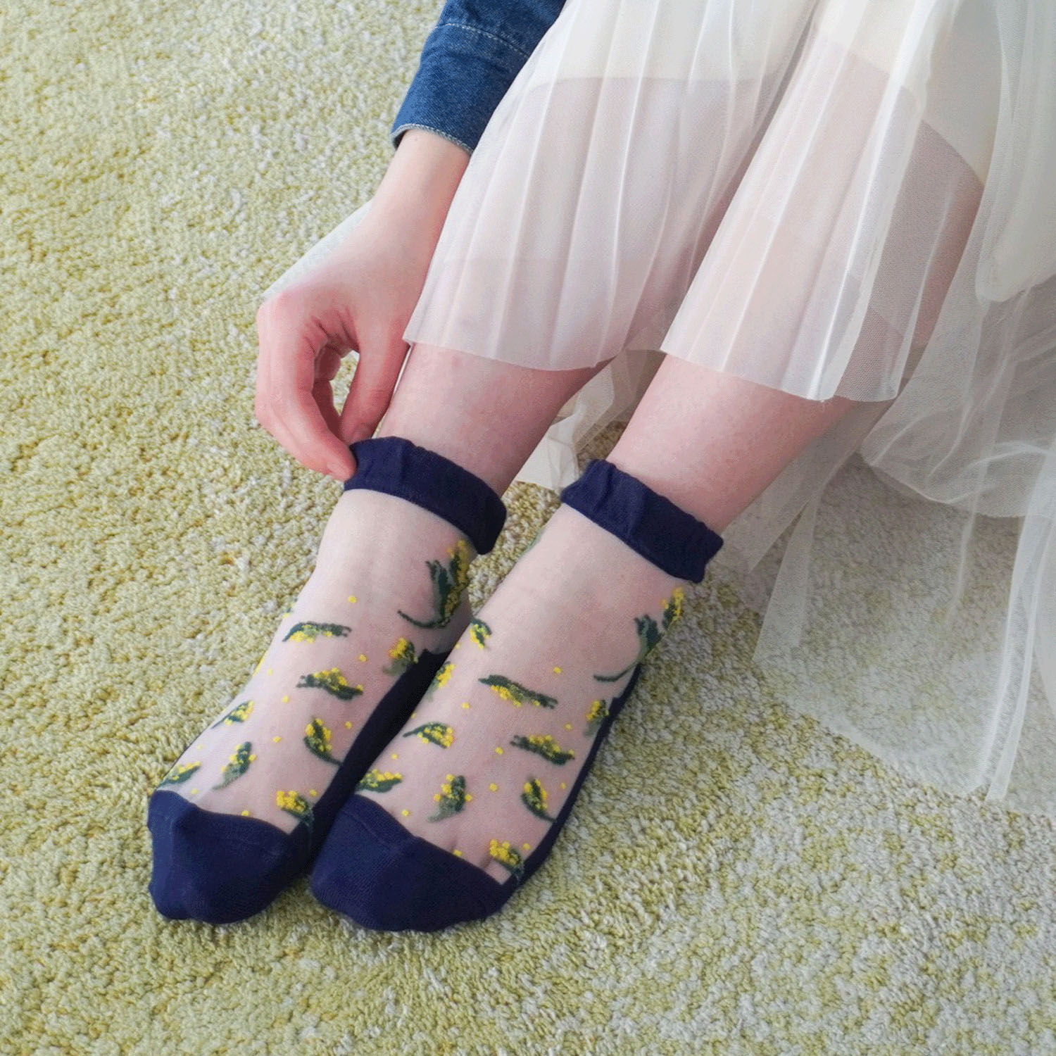 シースルーソックス クルー丈 ミモザ柄 - 画像12