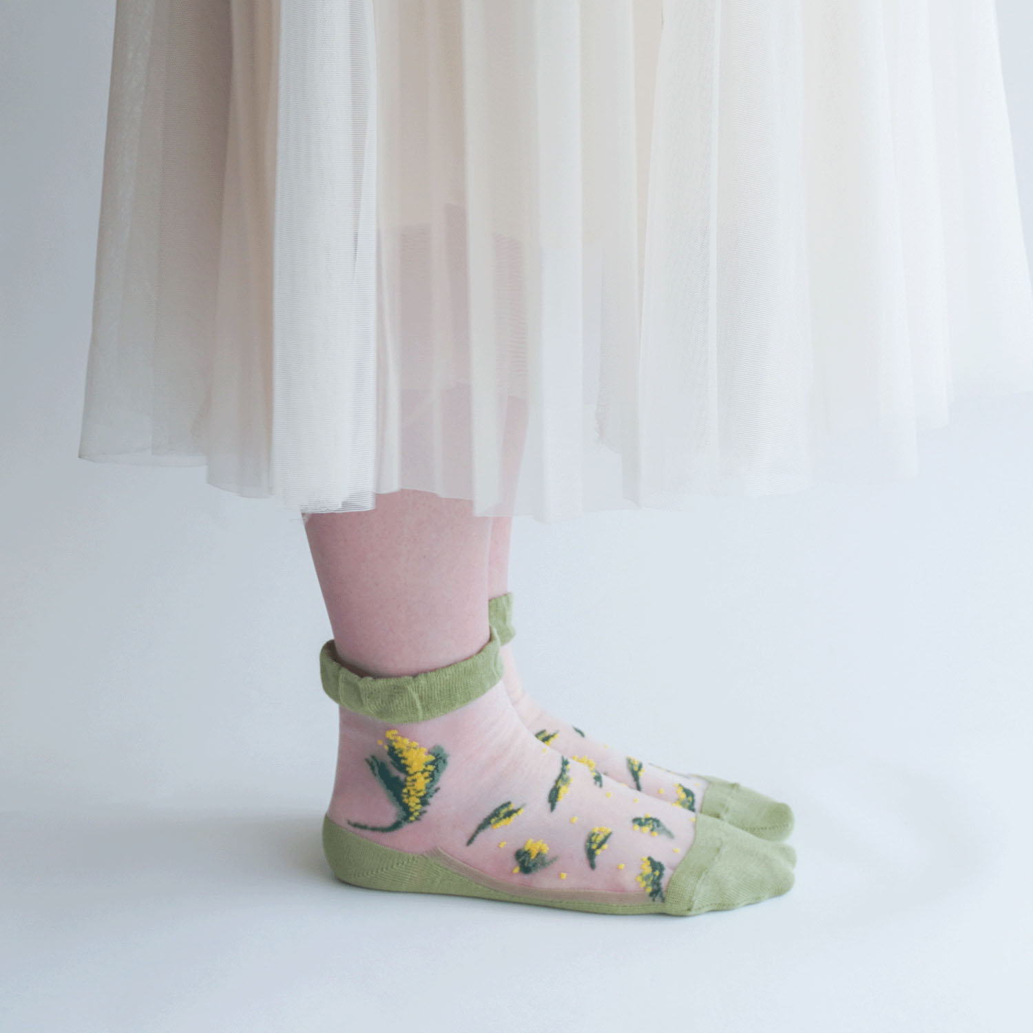 シースルーソックス クルー丈 ミモザ柄 - 画像7