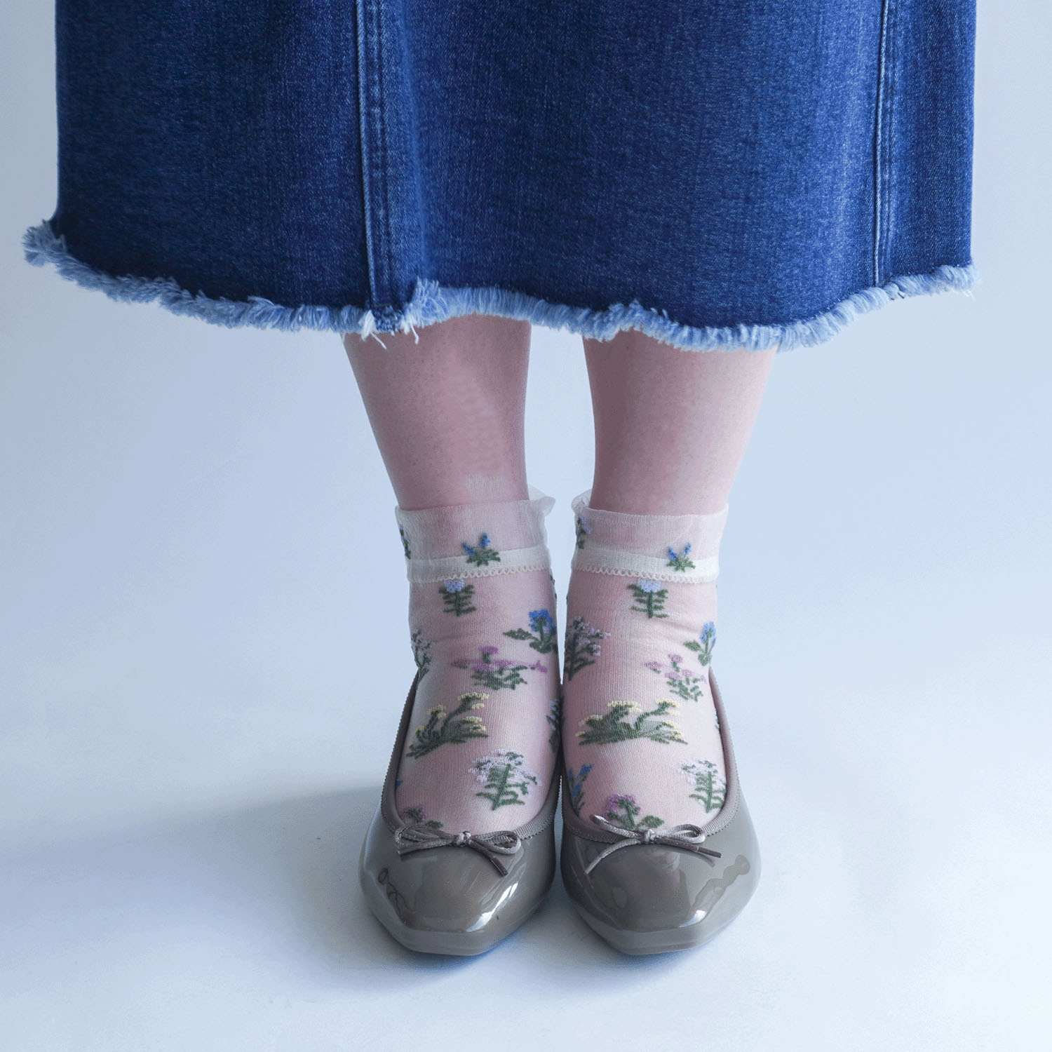 シースルーソックス クルー丈 花草柄 - 画像4