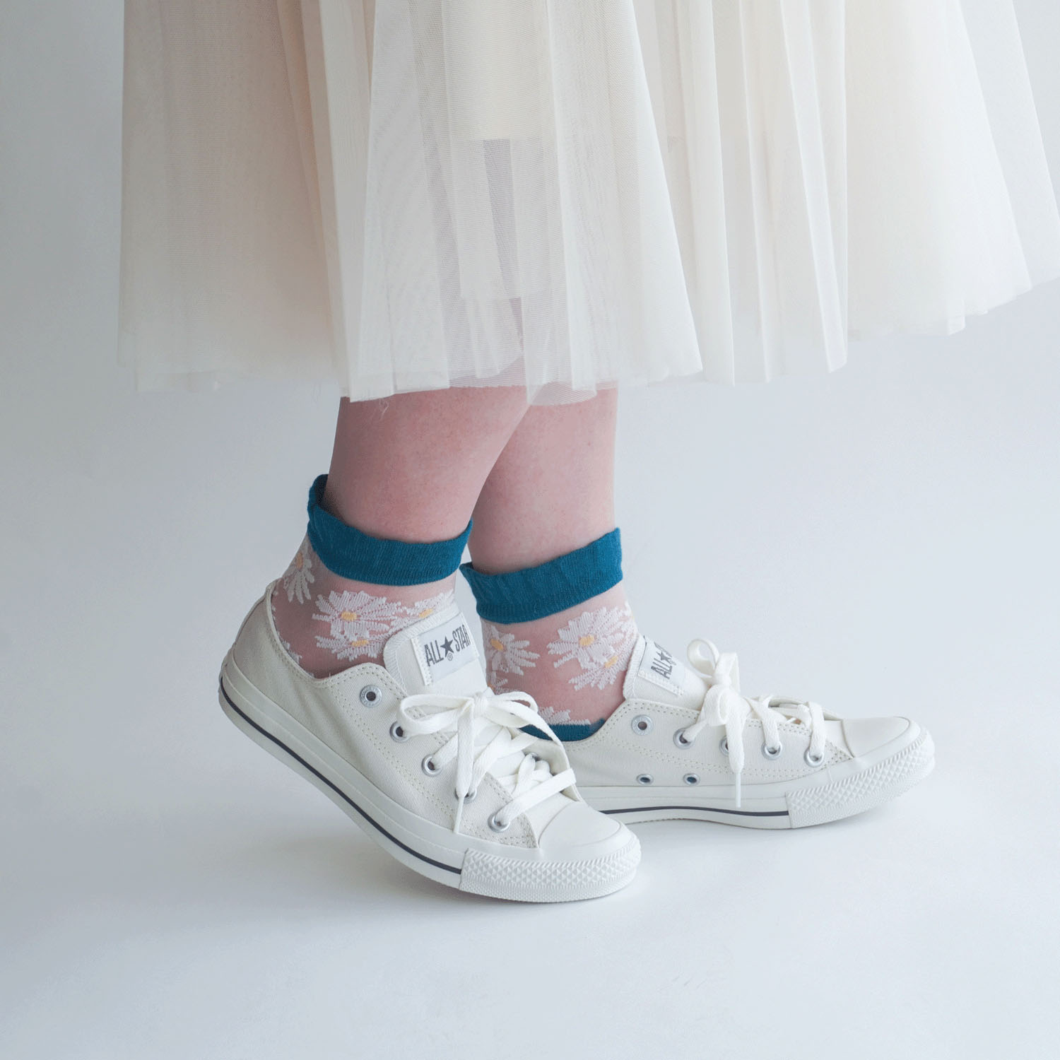 シースルーソックス クルー丈 マーガレット花束柄 - 画像13