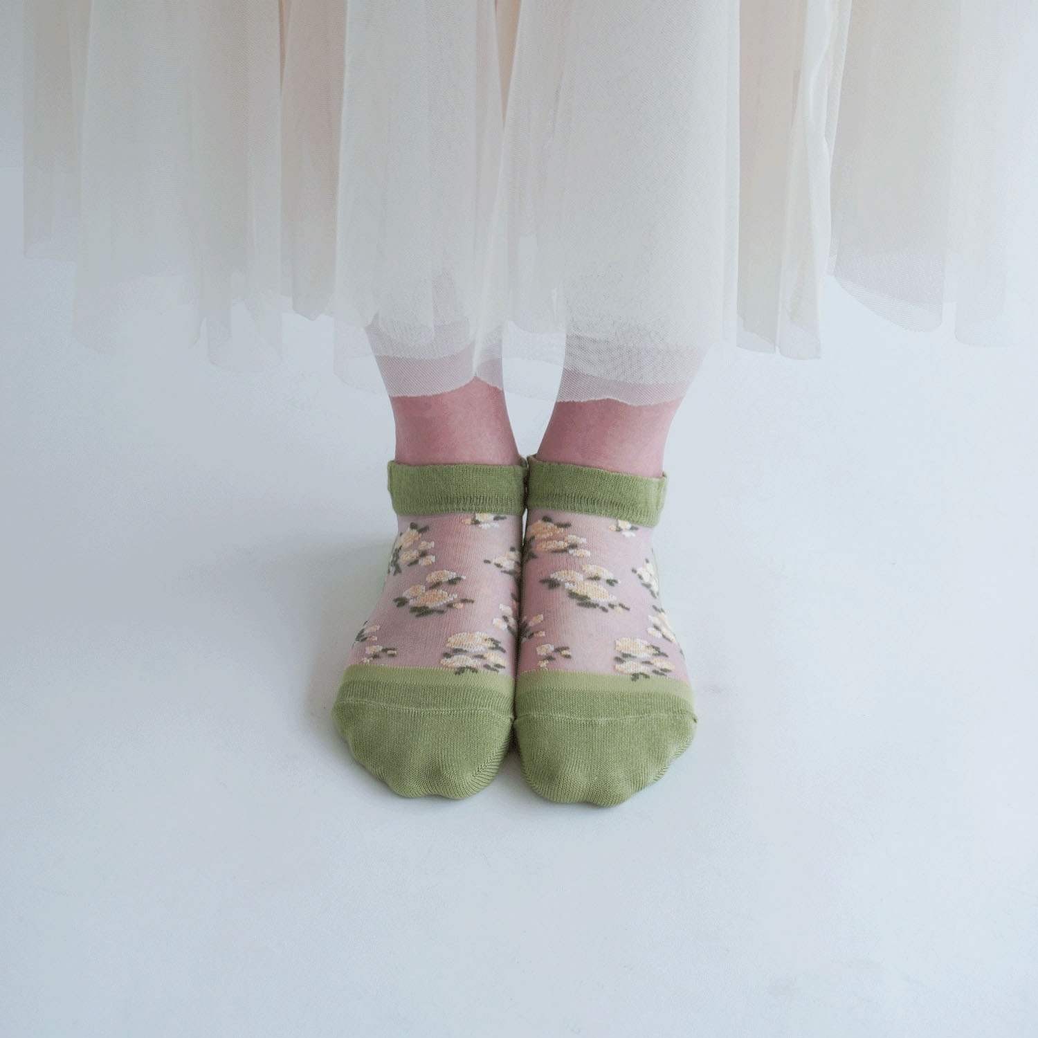 シースルーソックス ショート丈 バラブーケ柄 - 画像11