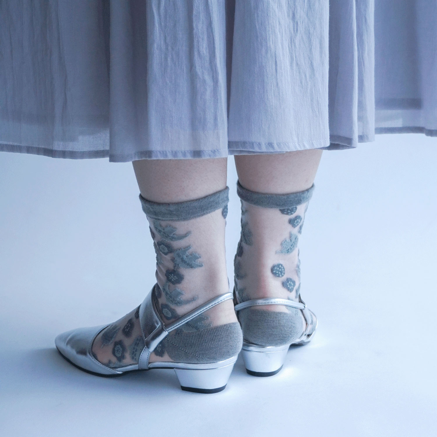 北欧調  鳥とお花総柄 シースルーソックス - 画像10
