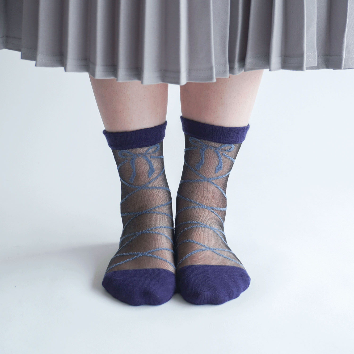 25AW新柄  シースルーソックス ハイクルー  カシミヤ混 リボン柄【在庫限り】 - 画像10