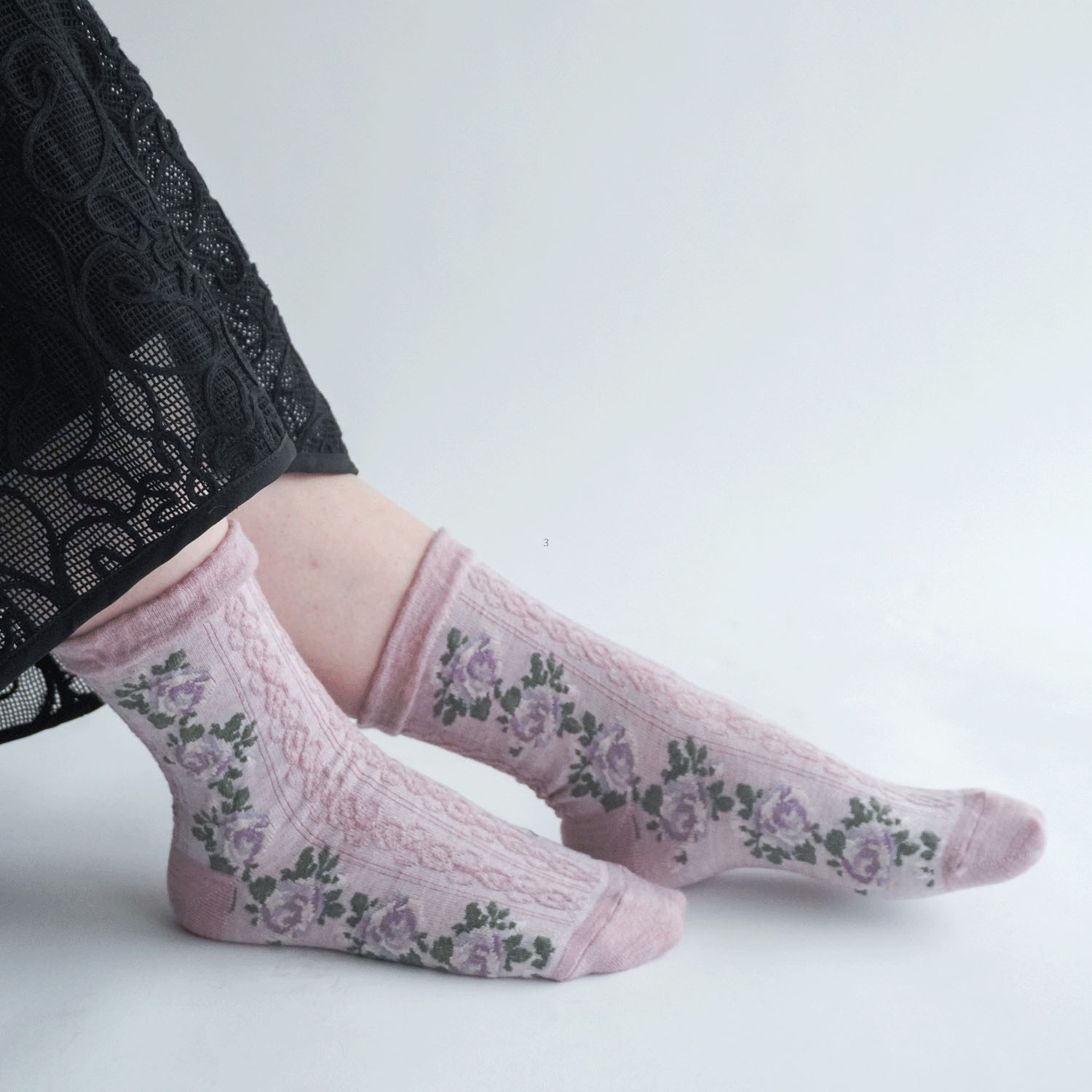 25AW ギュレ カシミヤ混 フロート波 バラ柄 靴下 日本製【在庫限り】 - 画像12