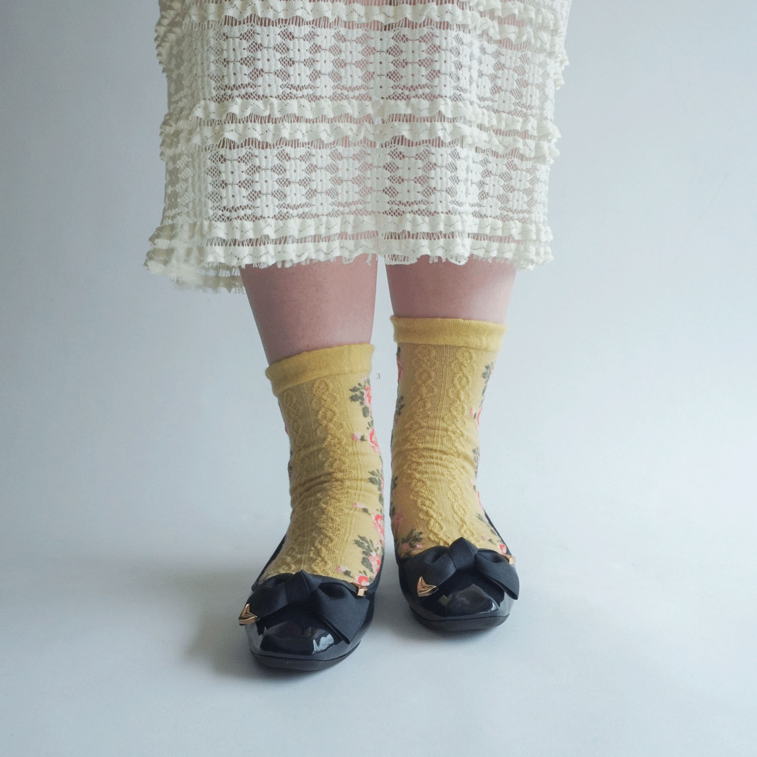 25AW ギュレ カシミヤ混 フロート波 バラ柄 靴下 日本製【在庫限り】 - 画像18