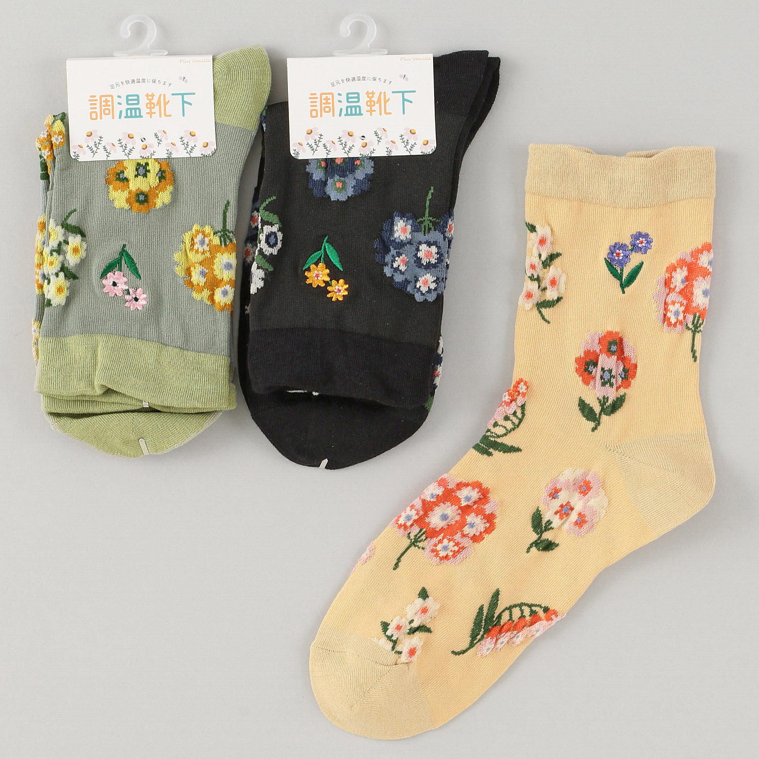 Natural Collection  クルー丈  フラワー柄  靴下 - 画像1