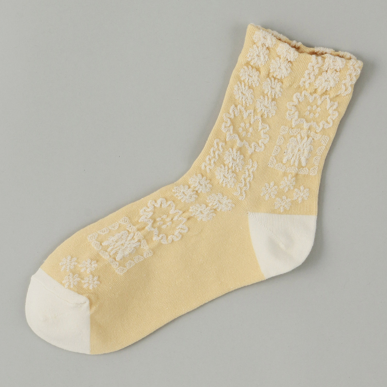 あなたに優しい 小寸（21－23cm） ロークルー 表綿100％ レースパッチワ－ク【在庫限り】 - 画像2