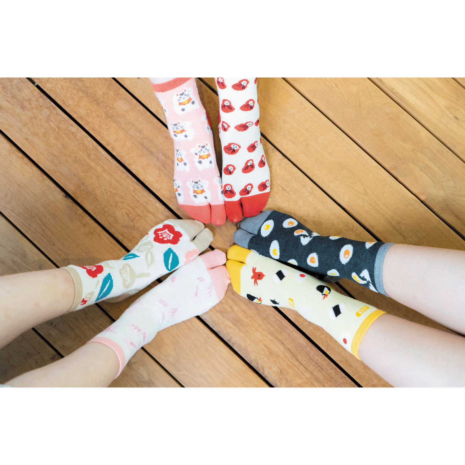 【日本製】足袋靴下 和柄 - 画像1