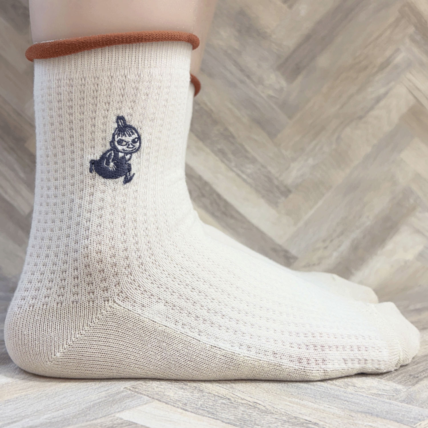 MOOMIN ロークルーソックス サーマル風ミイ刺繍 - 画像3