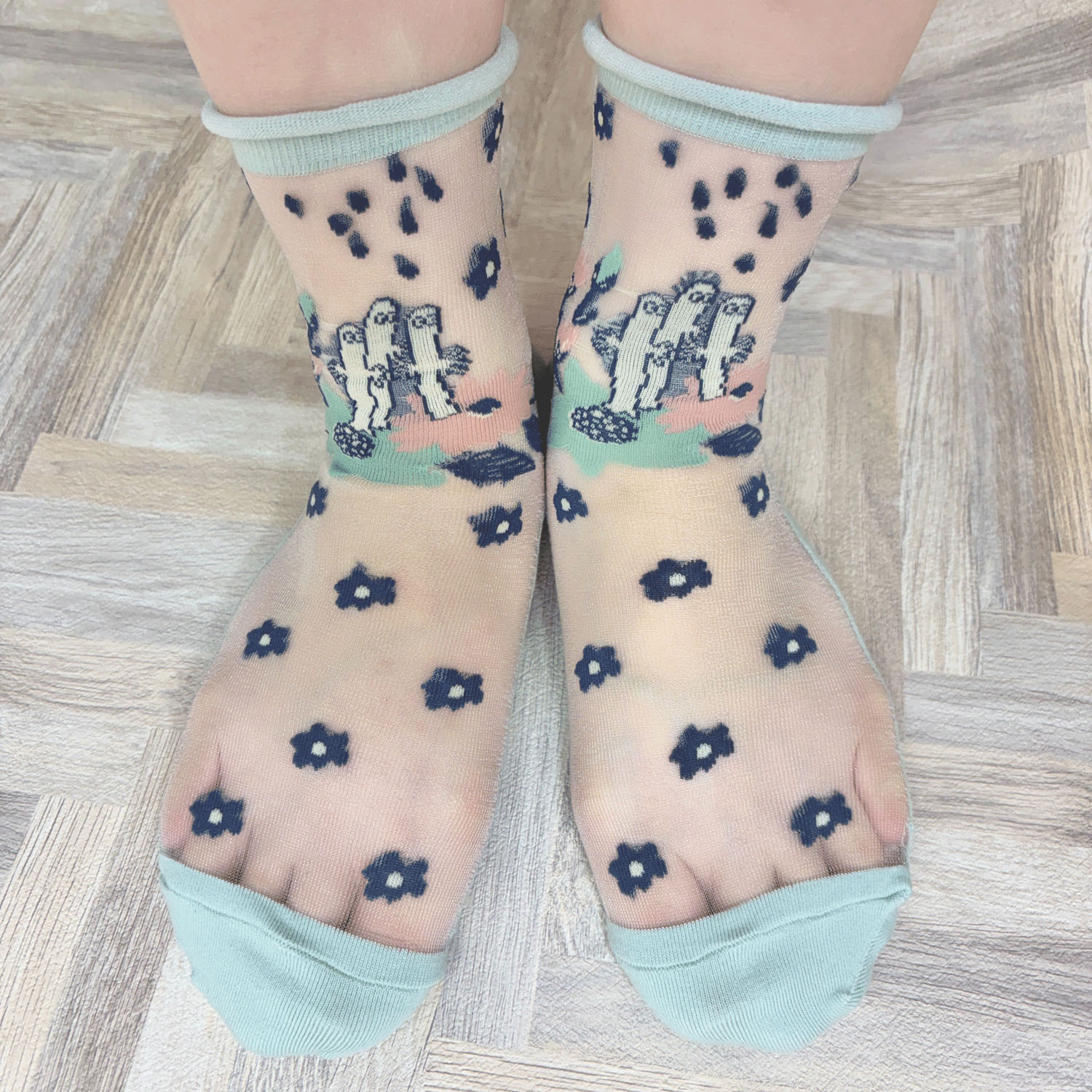 MOOMIN ロークルーソックス シースルー ニョロニョロと花 - 画像7