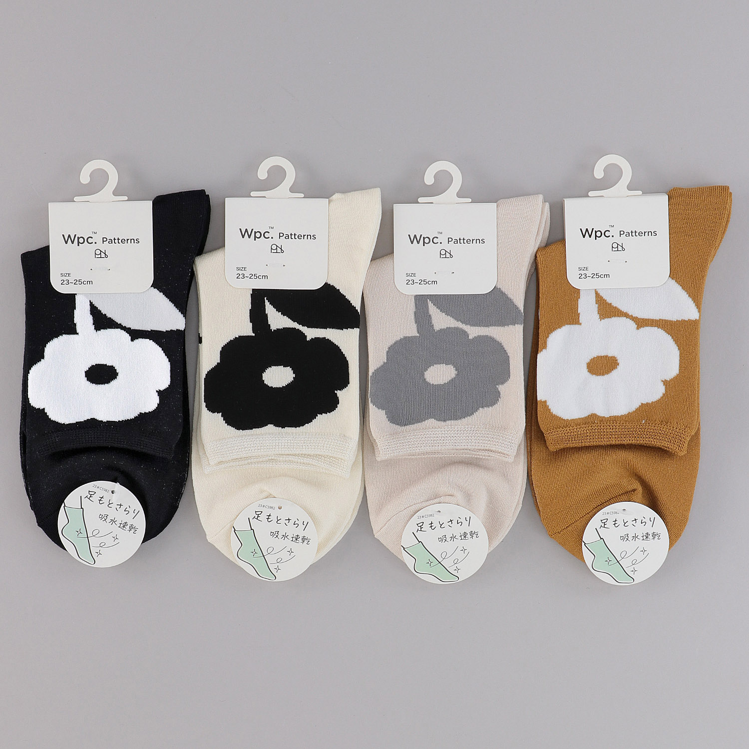 Wpc．Patterns クルー丈ソックス ピオニ柄 吸水速乾 - 画像1