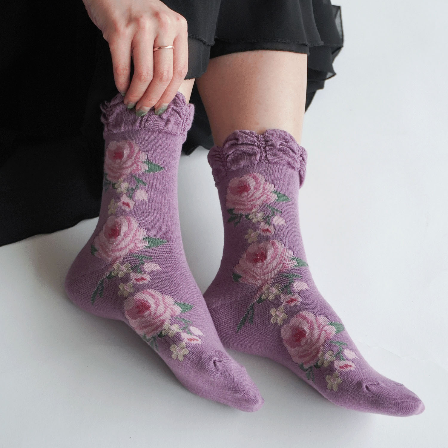 ギュレ レーヨンシルク混 大バラ柄 靴下 - 画像14