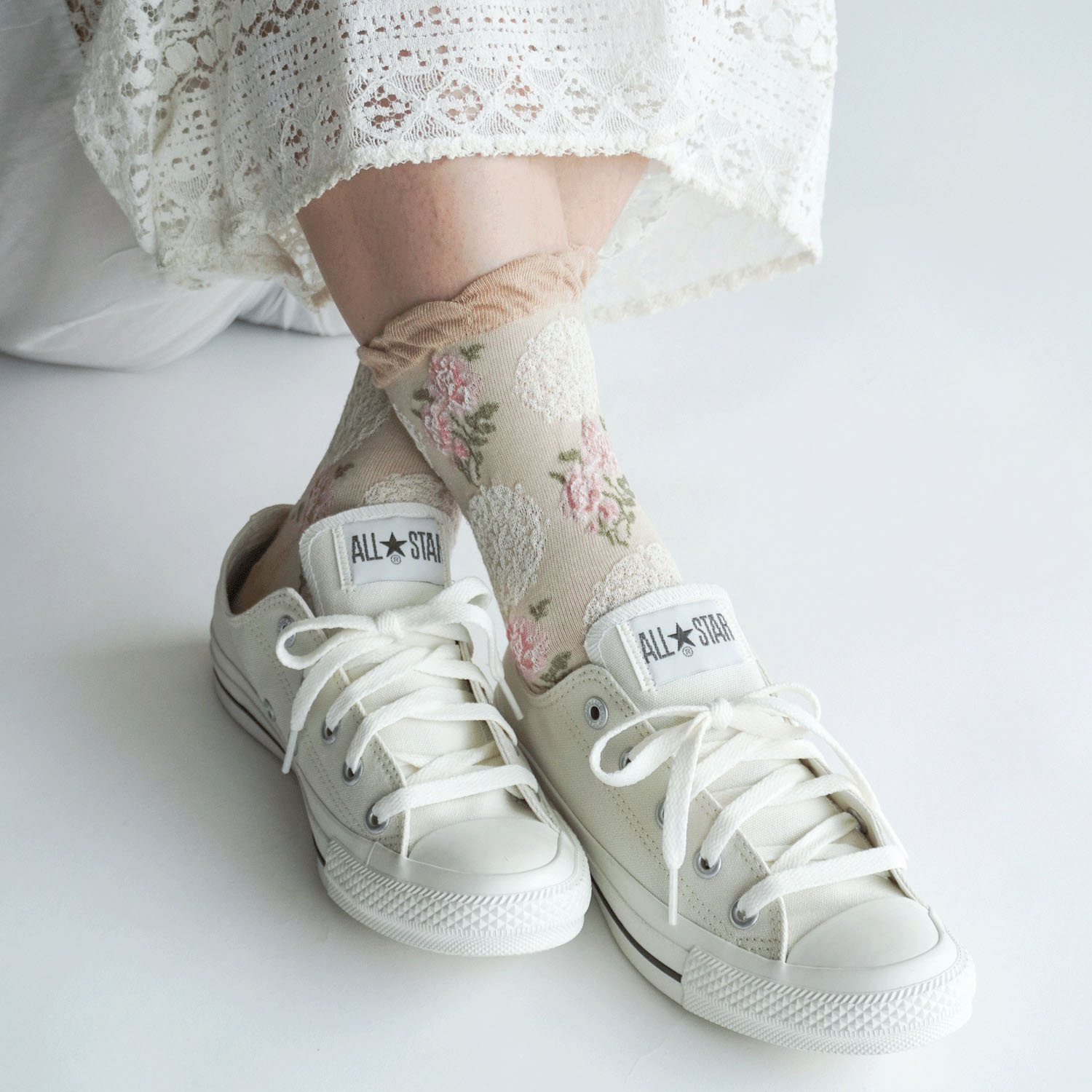 ギュレ フロート大花柄 靴下 - 画像13