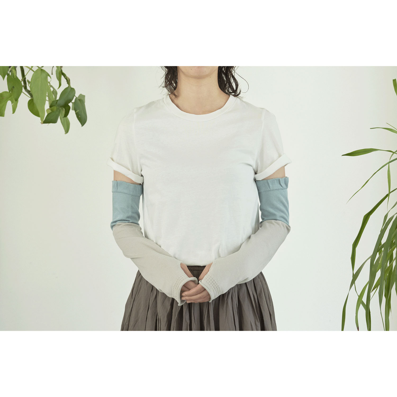 TWO TONE ARM COVERレーヨンシルクUVアームカバー - 画像1