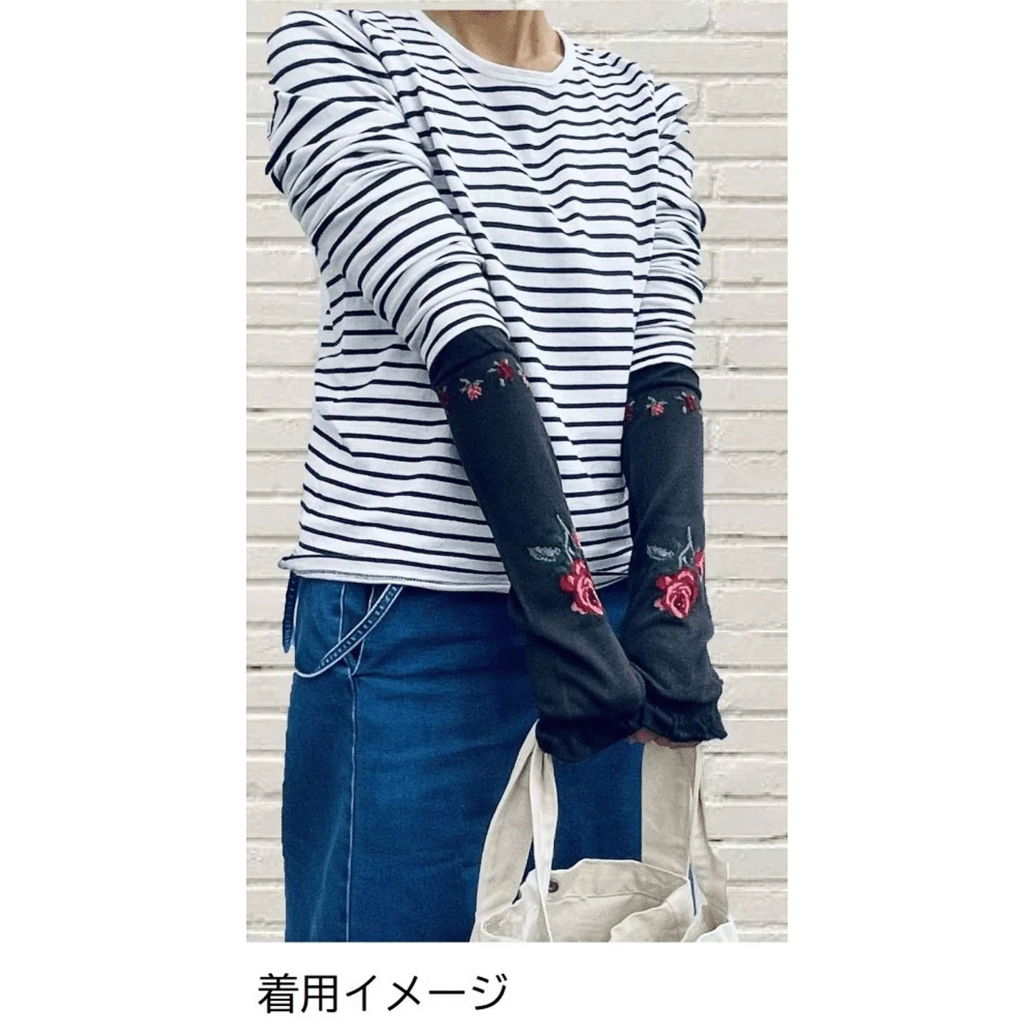 日本製 アームカバー シルク混 50センチ丈 ミモザ柄 - 画像3