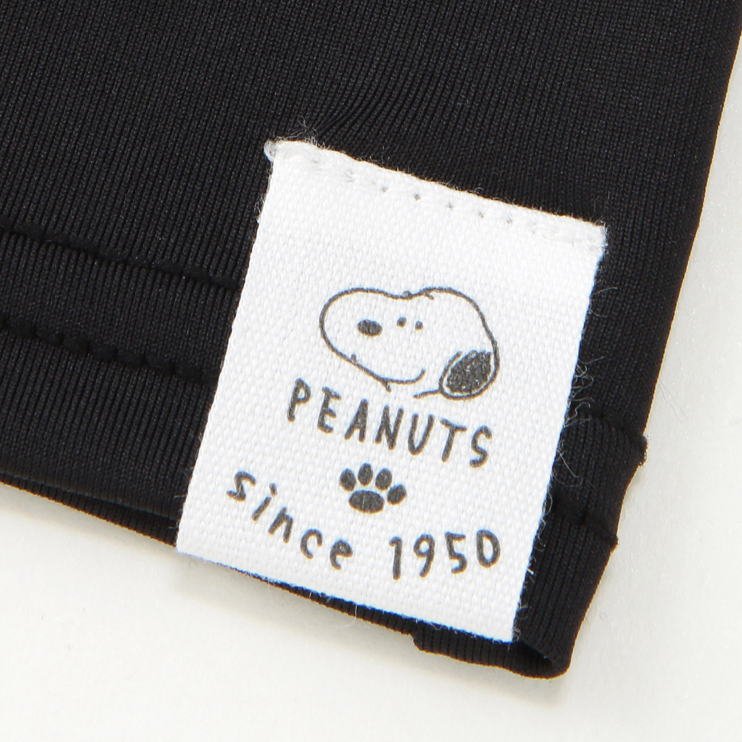 スヌーピー ネームタグ  アームカバー 55cm丈【在庫限り】 - 画像3