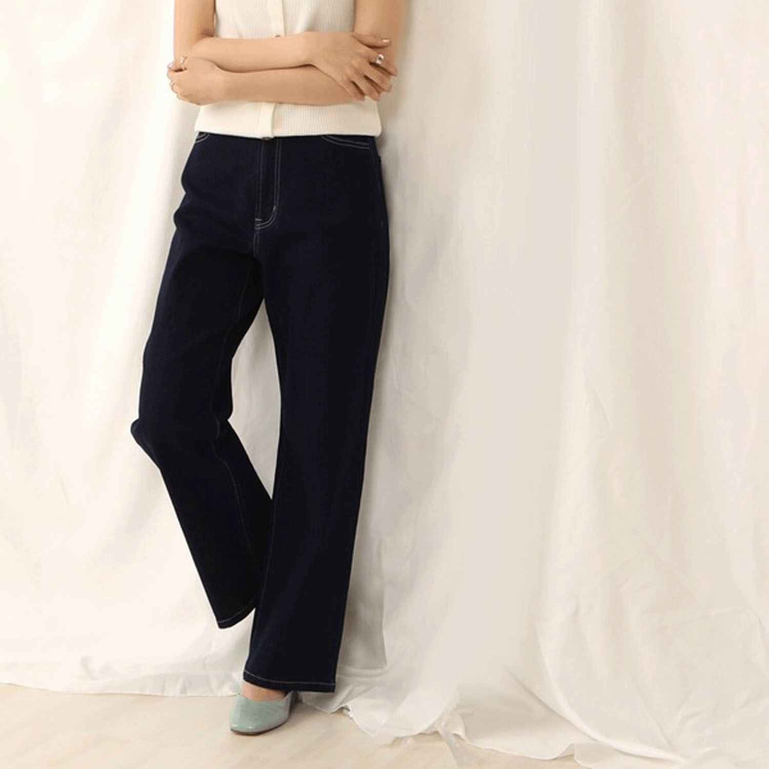 【ETONET限定 お取り寄せ】Emma リサイクルデニム釦付きストレートパンツ - 画像13