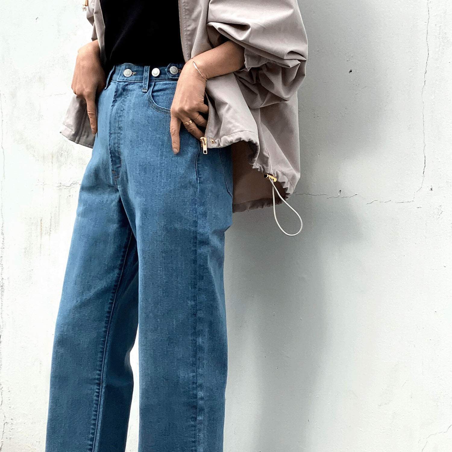 【ETONET限定 お取り寄せ】Emma リサイクルデニム釦付きストレートパンツ