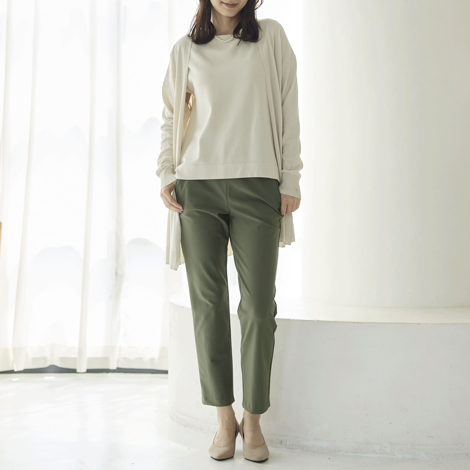 【Insta Live】TAKUMIBA エアシルキー・スリムパンツ - 画像22