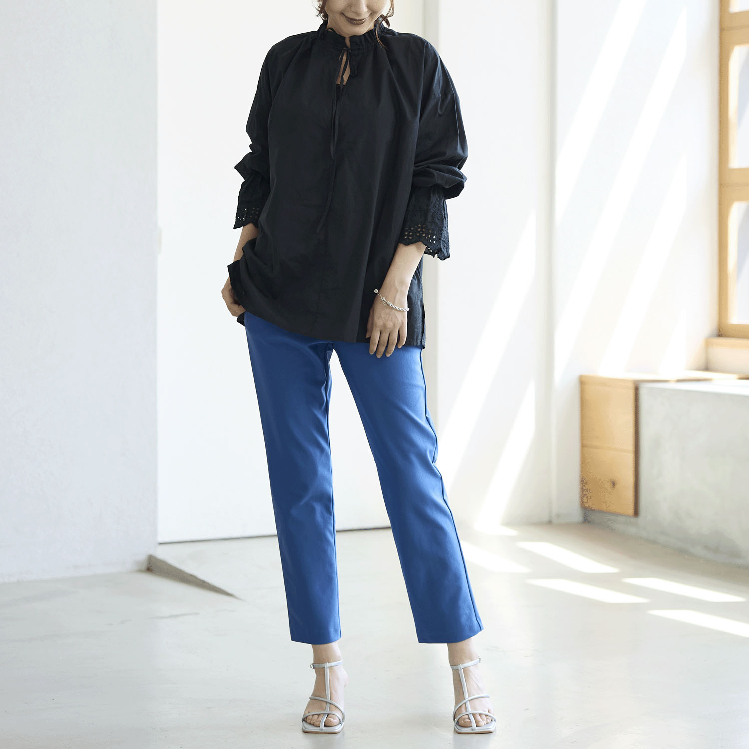 【Insta Live】TAKUMIBA エアシルキー・スリムパンツ - 画像27