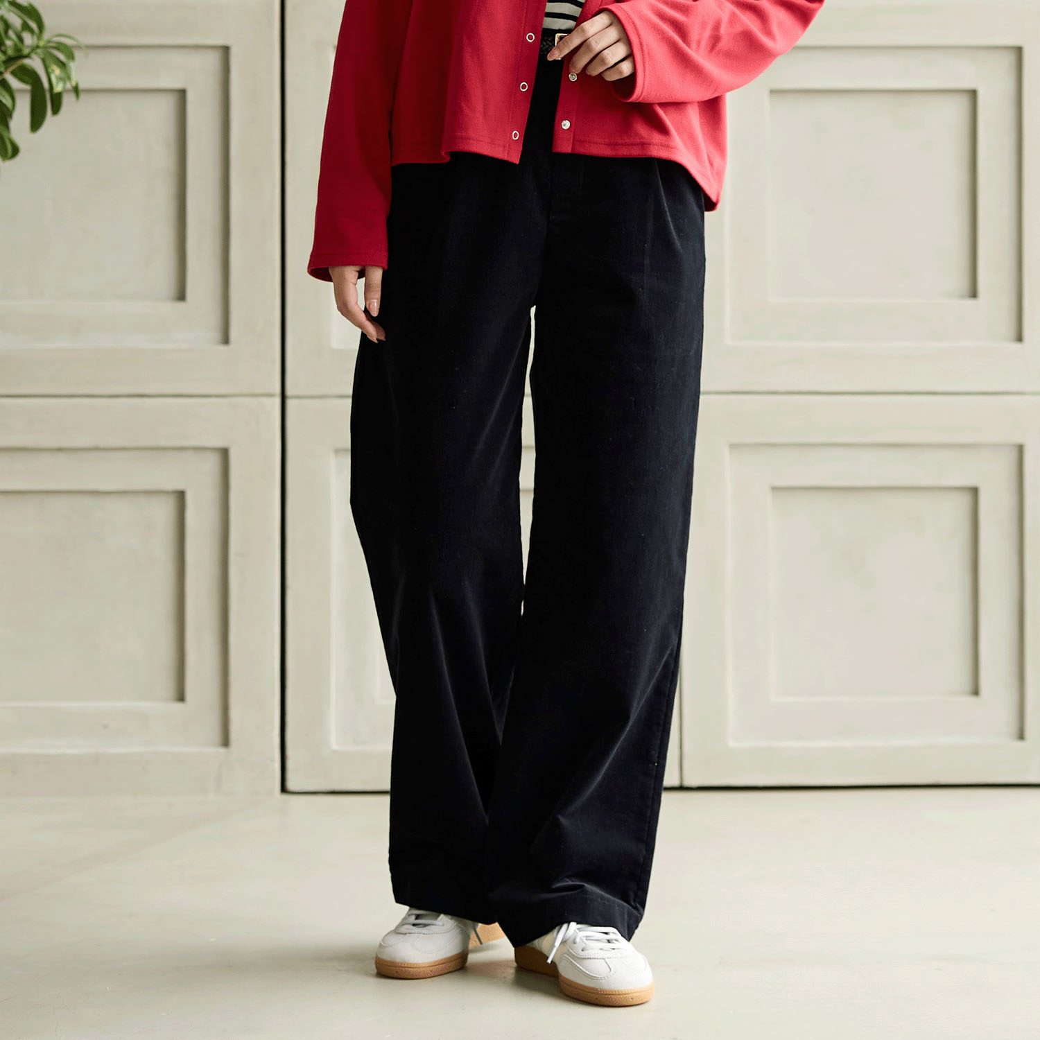 Reginetta コーデュロイ・タックワイドストレート - 画像4