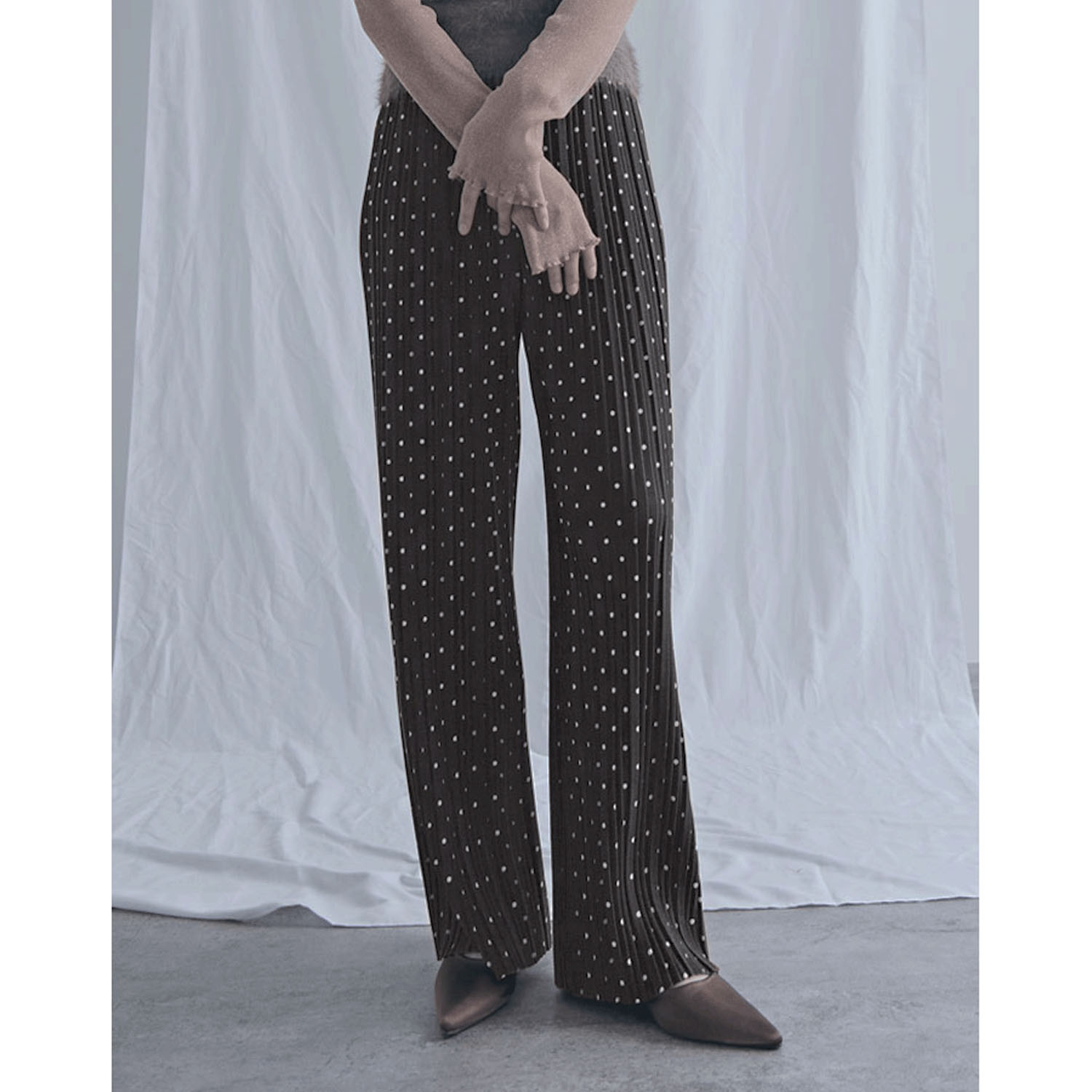 【ETONET限定お取り寄せ】カットプリーツ水玉柄パンツ - 画像18