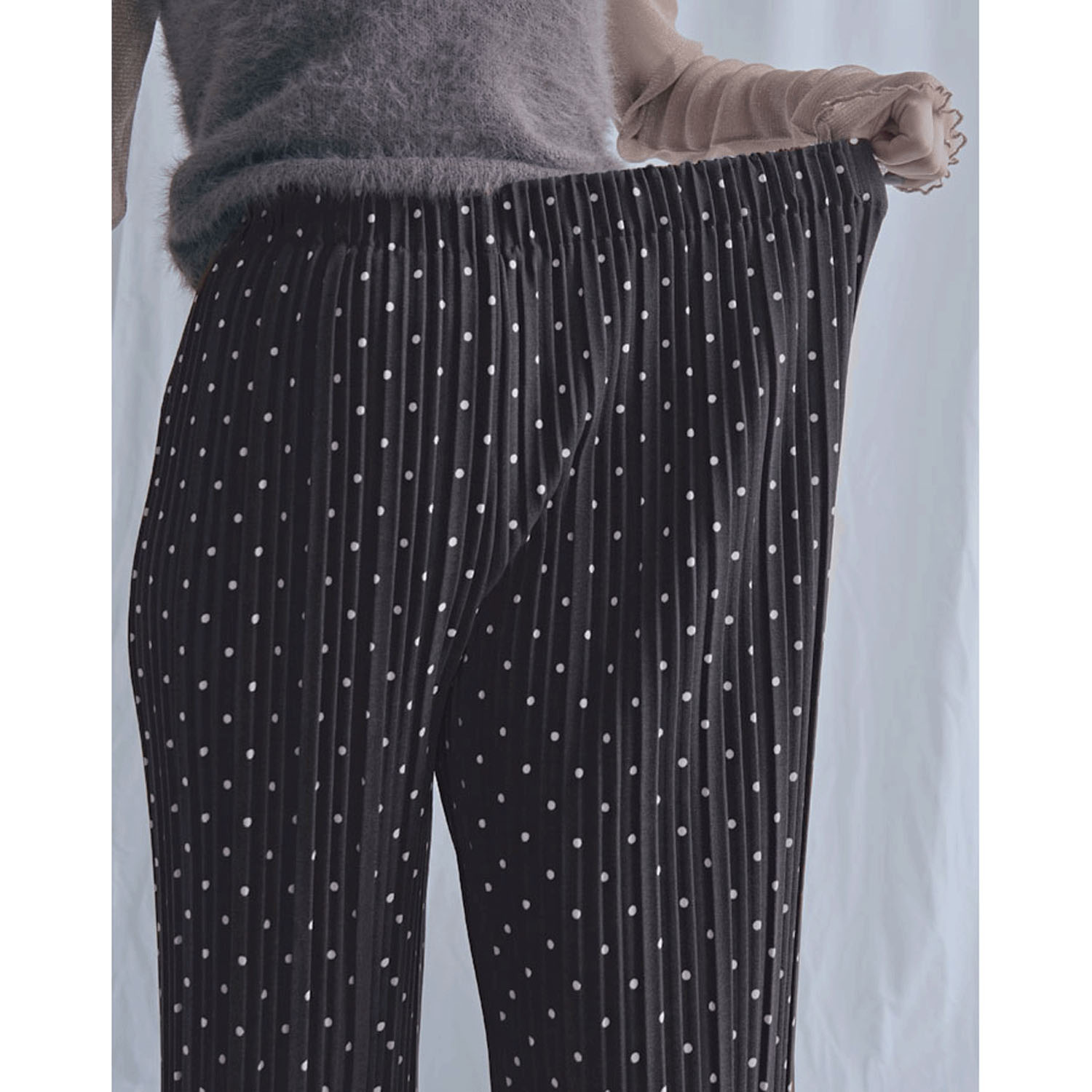 【ETONET限定お取り寄せ】カットプリーツ水玉柄パンツ - 画像19