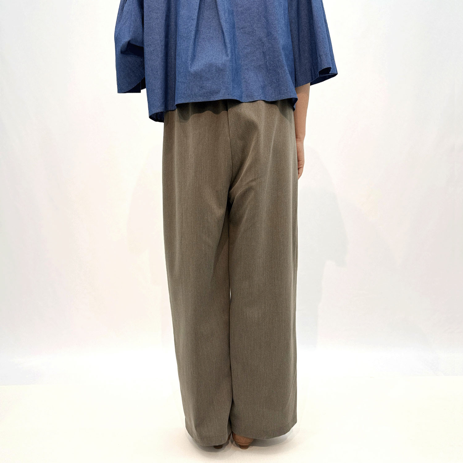 タックワイドパンツ - 画像3