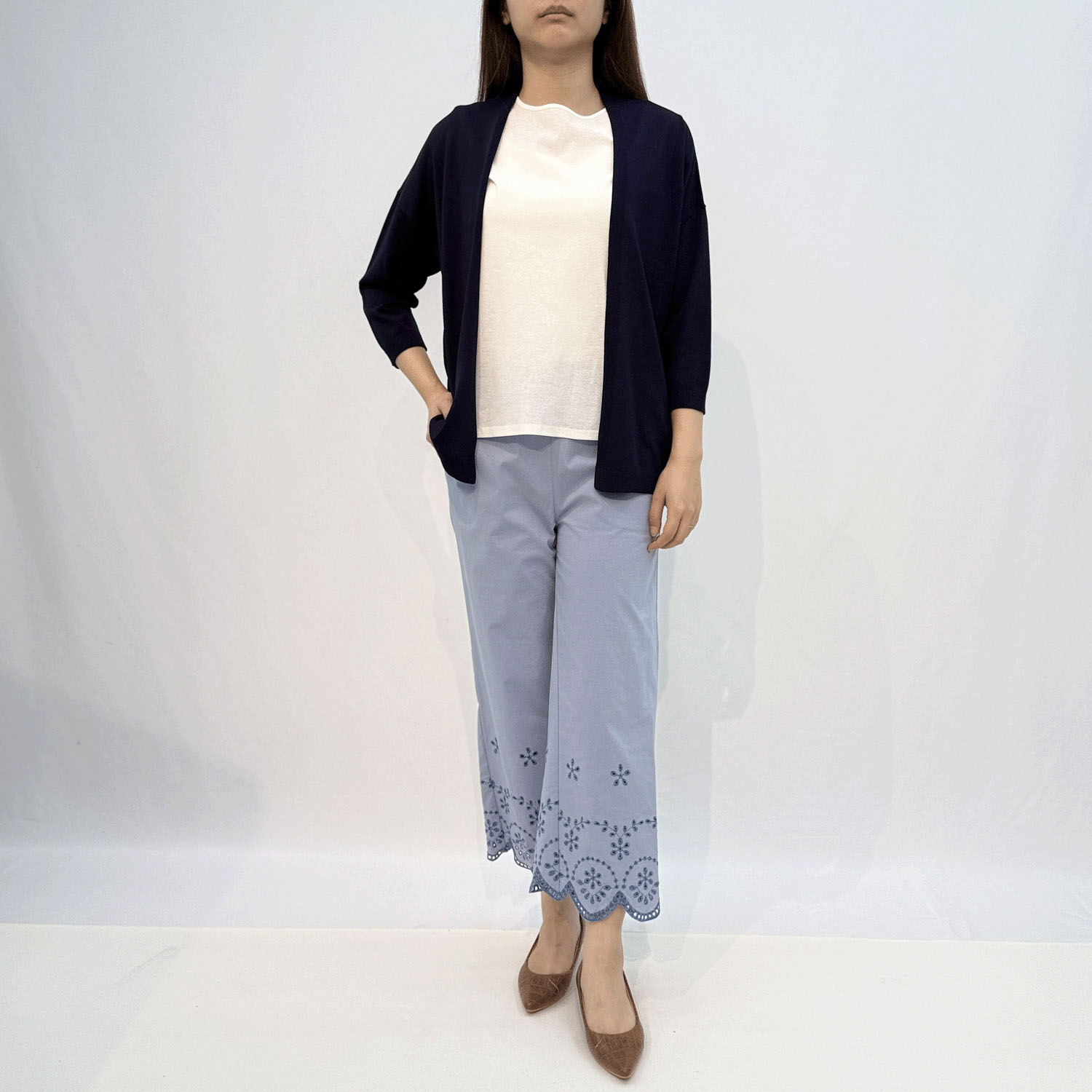 縦ストレッチ スカラップ刺繍パンツ - 画像10