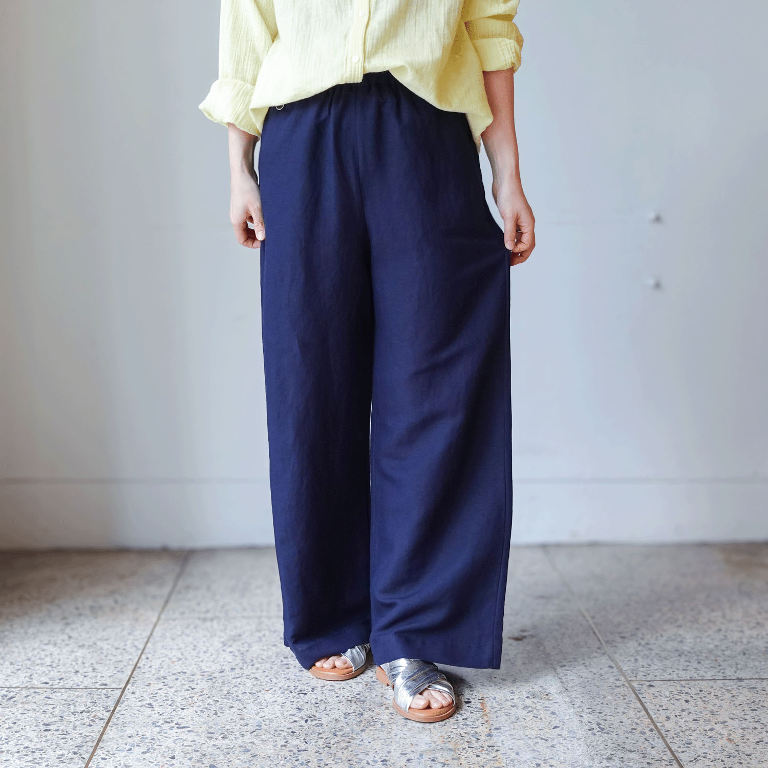 aiai 麻レーヨン シュッと！ワイドフレアーパンツ - 画像1