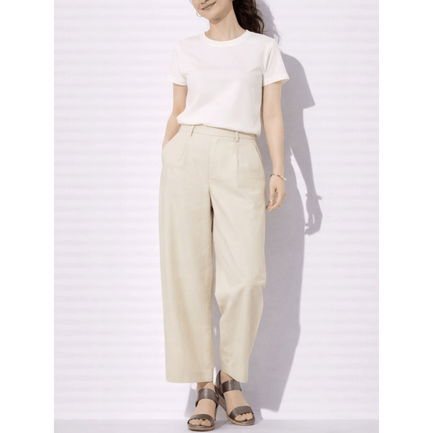 aiai 麻涼みストレッチ ラクキレイワイドパンツ - 画像5