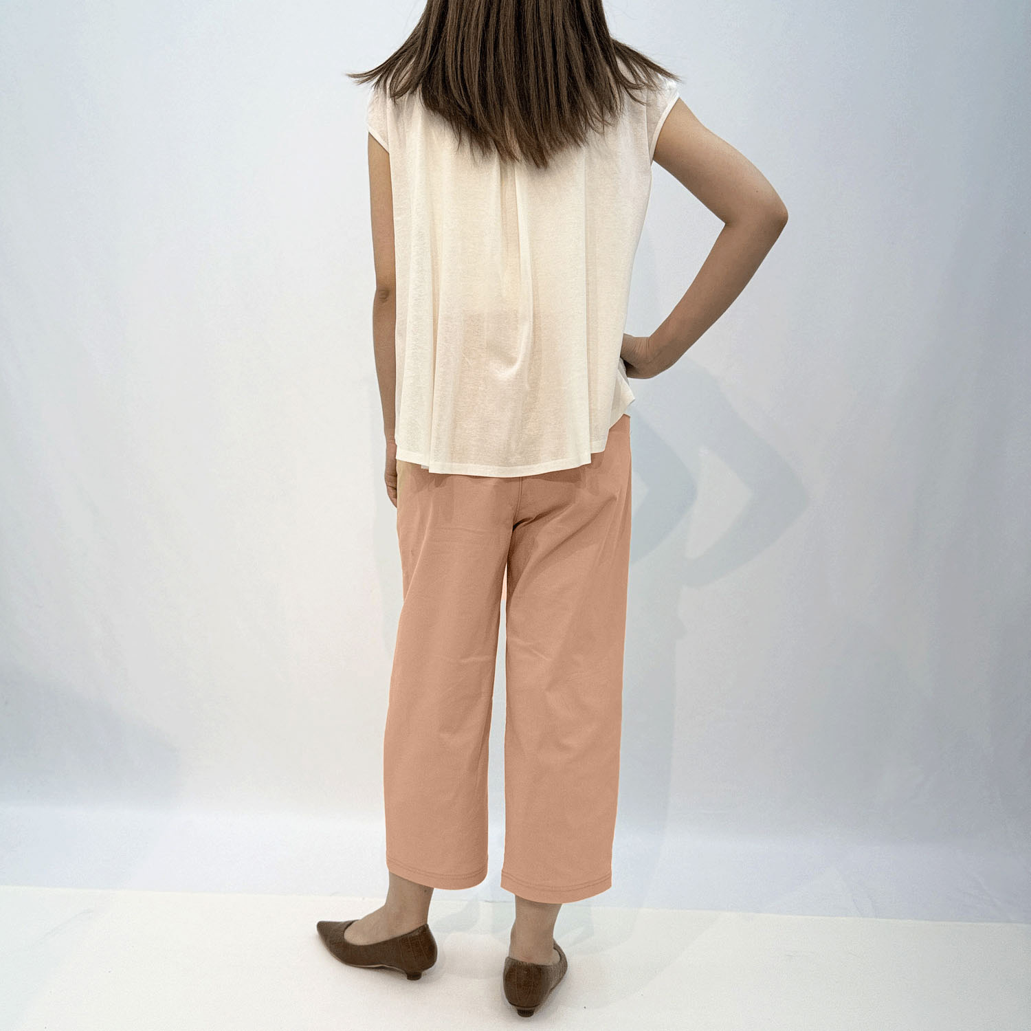 綿混ストレッチコクーンパンツ - 画像3