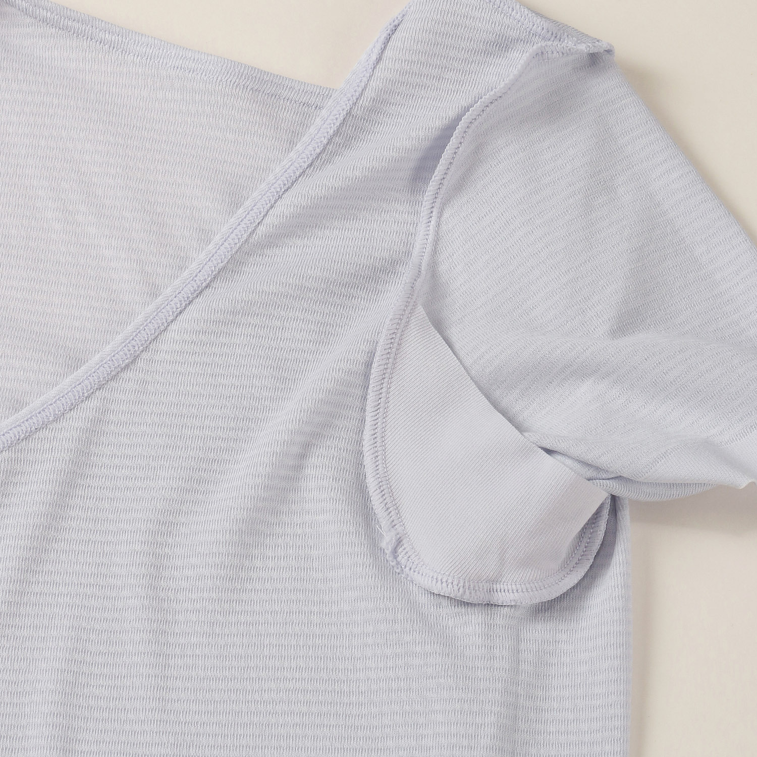 部屋干しQ汗取り付二分袖インナー - 画像5